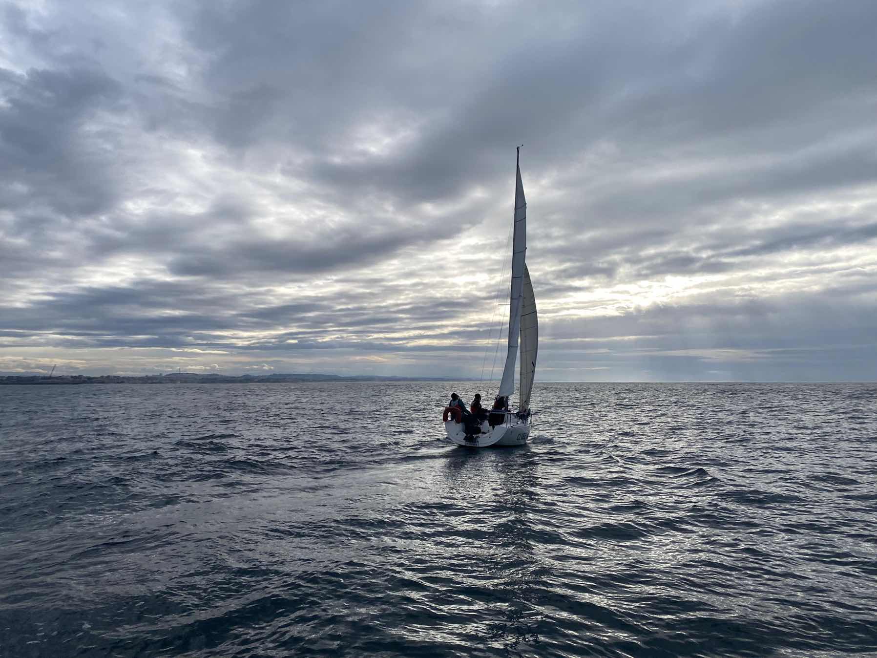 Escola de Vela Adultos _801AAD9A-0F6C-4F2A-98AE-332947131803