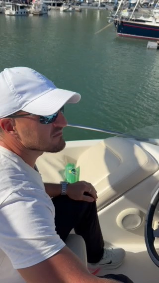 IYT motorboat training_5DF9236C-7BDC-424C-9F9A-14084C4A0030