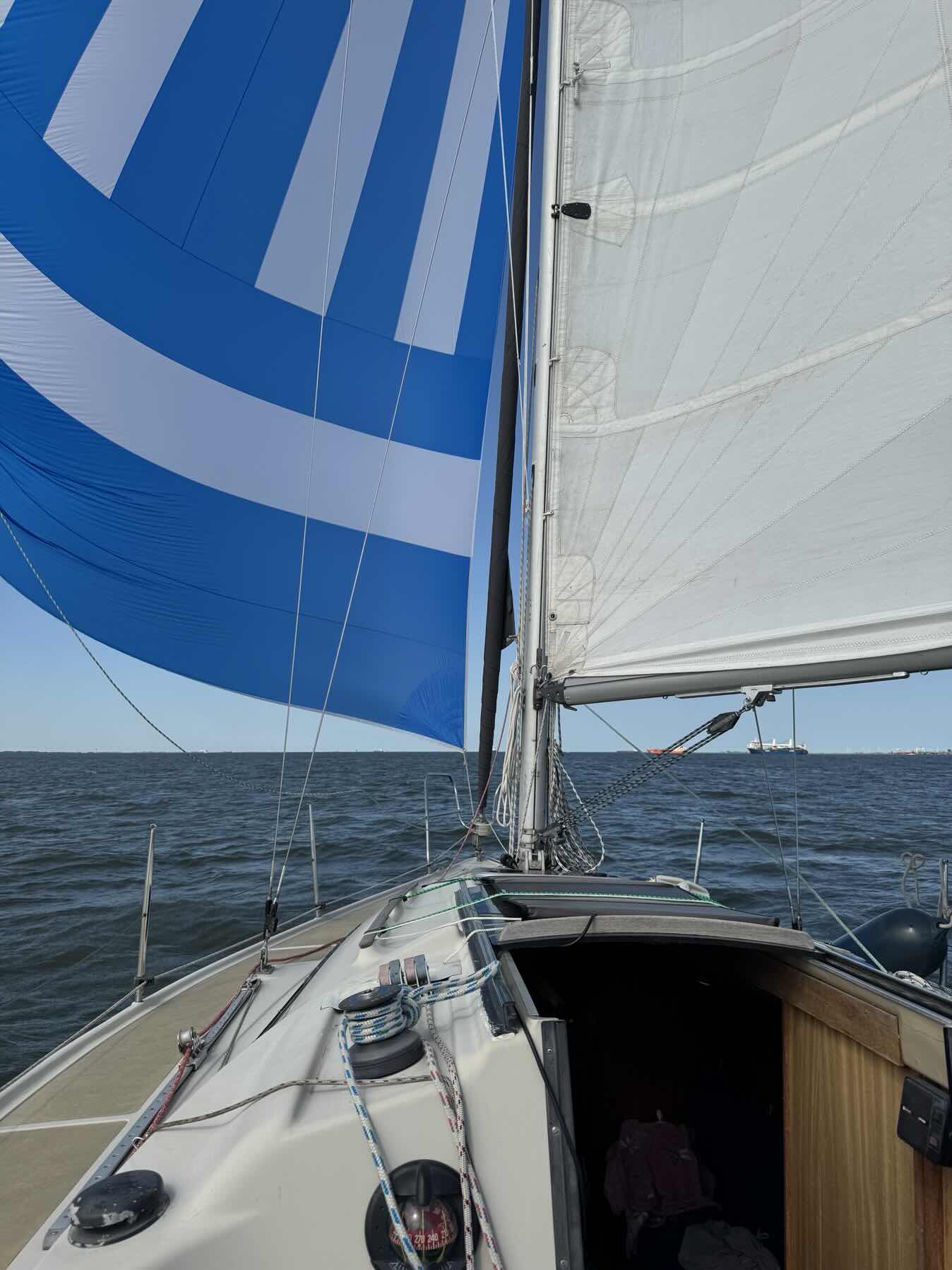 Voyage_1D2EE4C1-6855-4AE1-A3B7-34705E950B6D