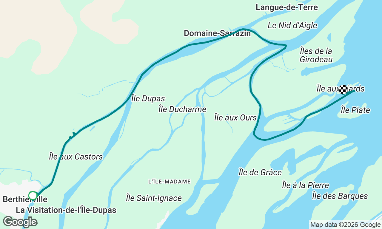 lunch au resto, direction mouillage près du lac.