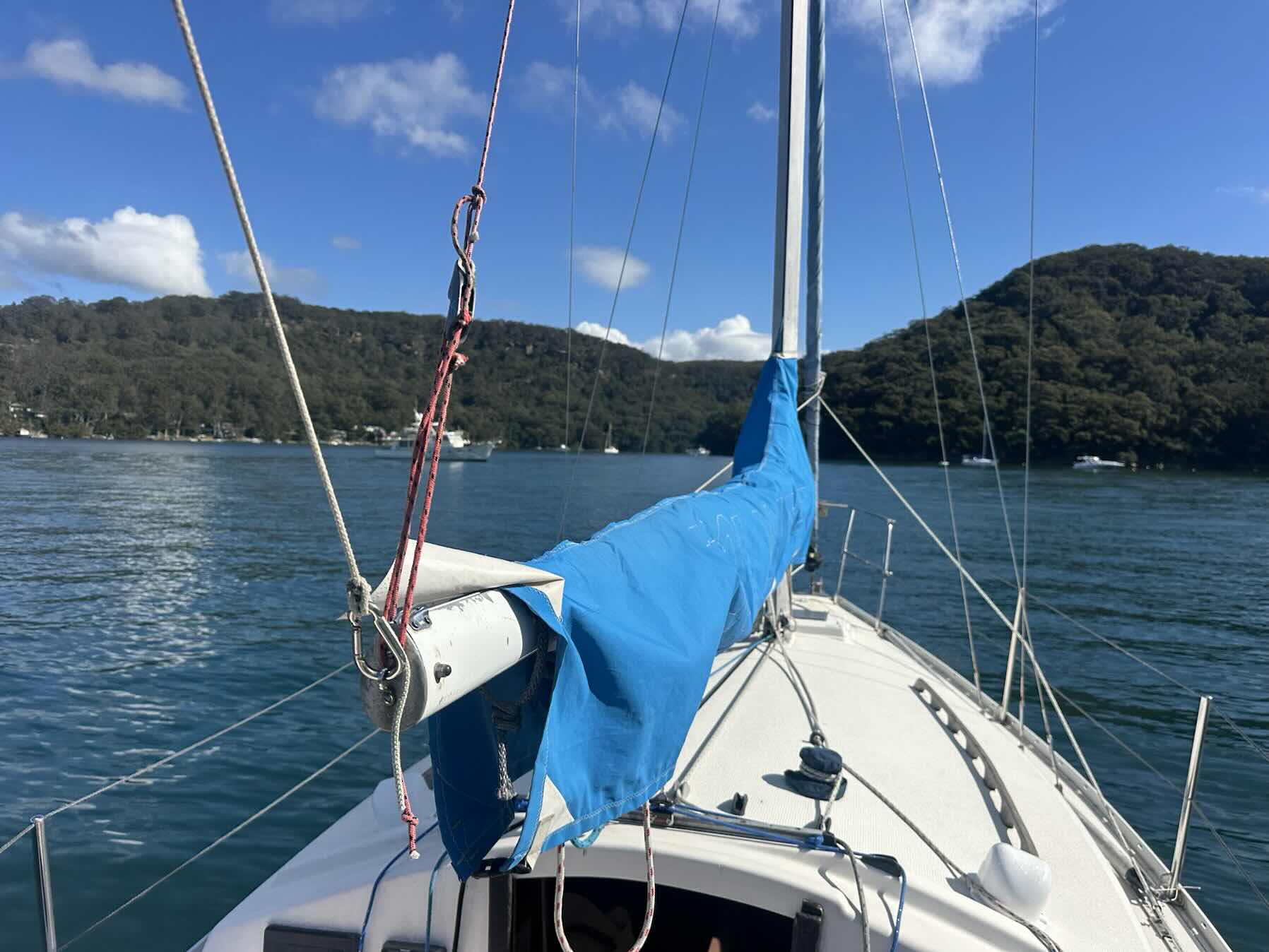 Lunch at Morning Bay and sail back_0993517E-291A-40F0-B0CE-2DAF4A1C0AD1