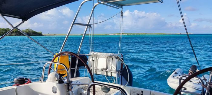 Voyage photo from Cayo de Aqua (Los Roques) to Aves de Barlovento 