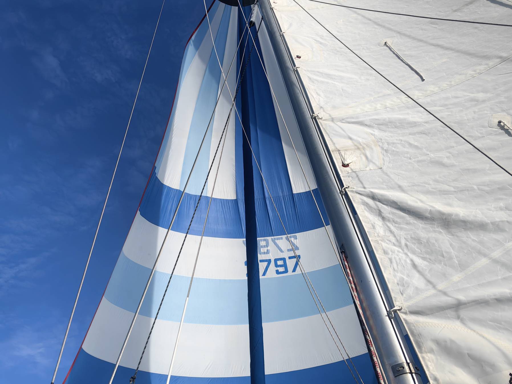 Voyage_3735FB31-5458-440D-8A77-D926C6435D48