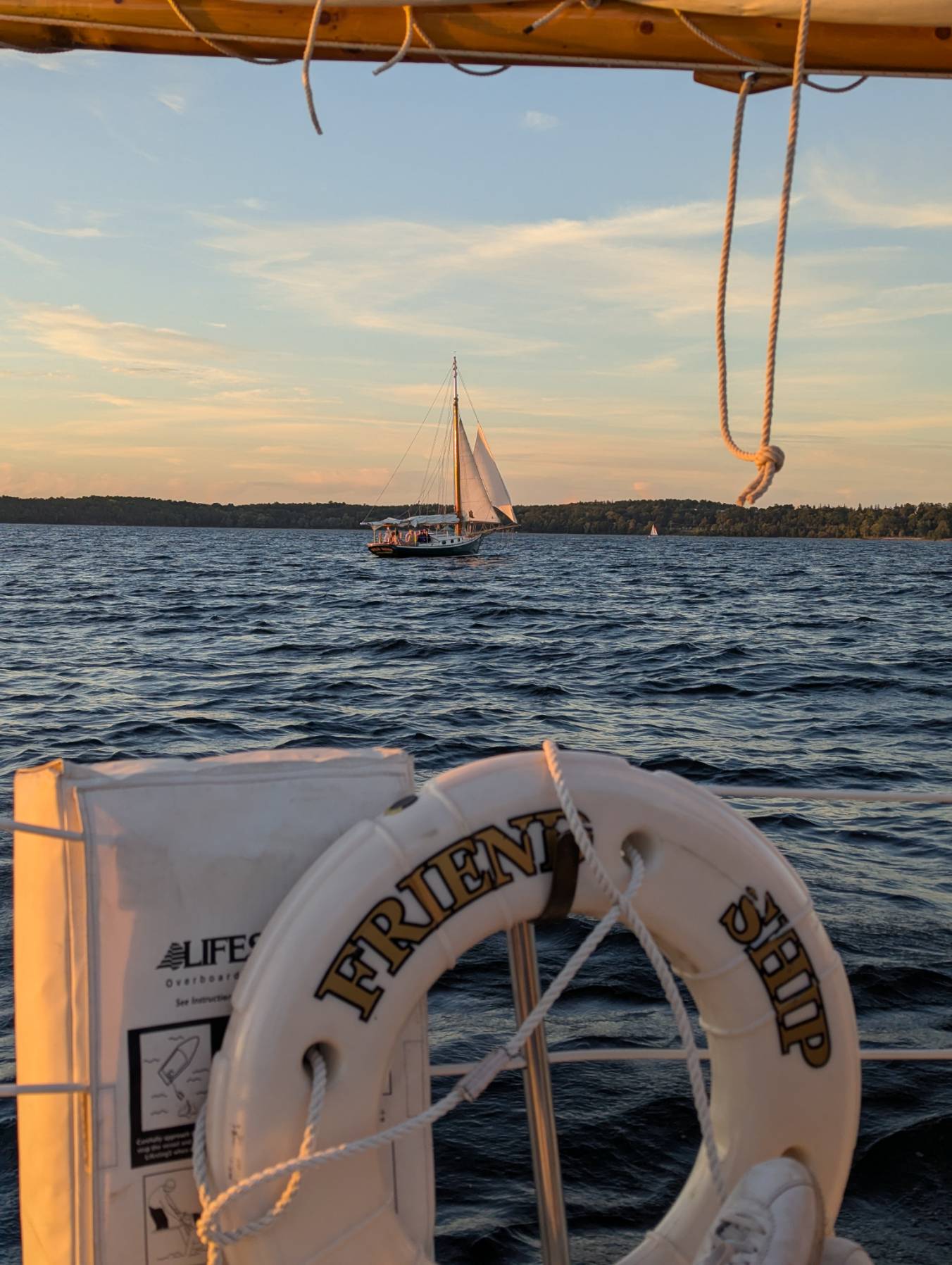 Sunset Sail_43E72889-CE70-40B0-BF47-D4EBFDAFC53A
