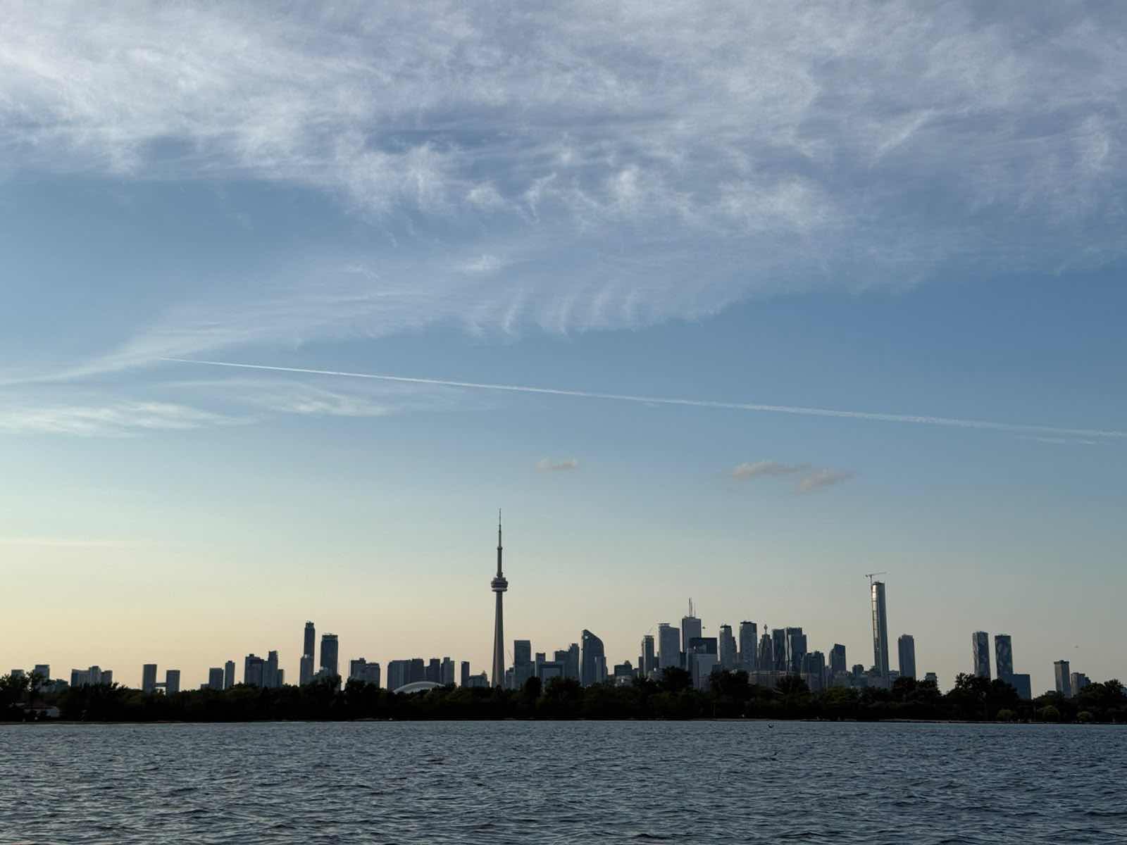 Sailing with U of T students _3CCD1E64-C3E1-47B9-B2CE-6343DE098829