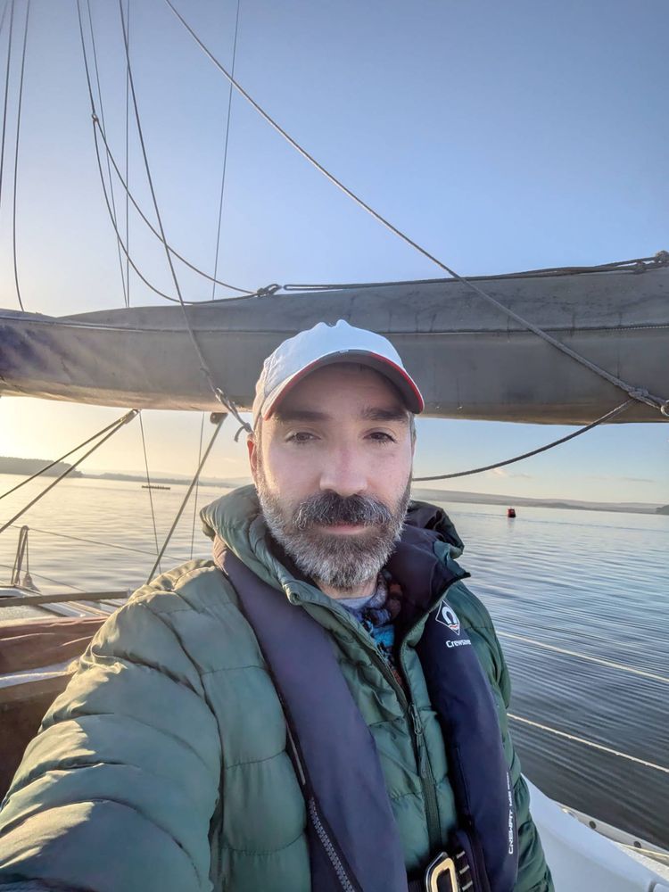 Voyage photo from To a buoy for fishing