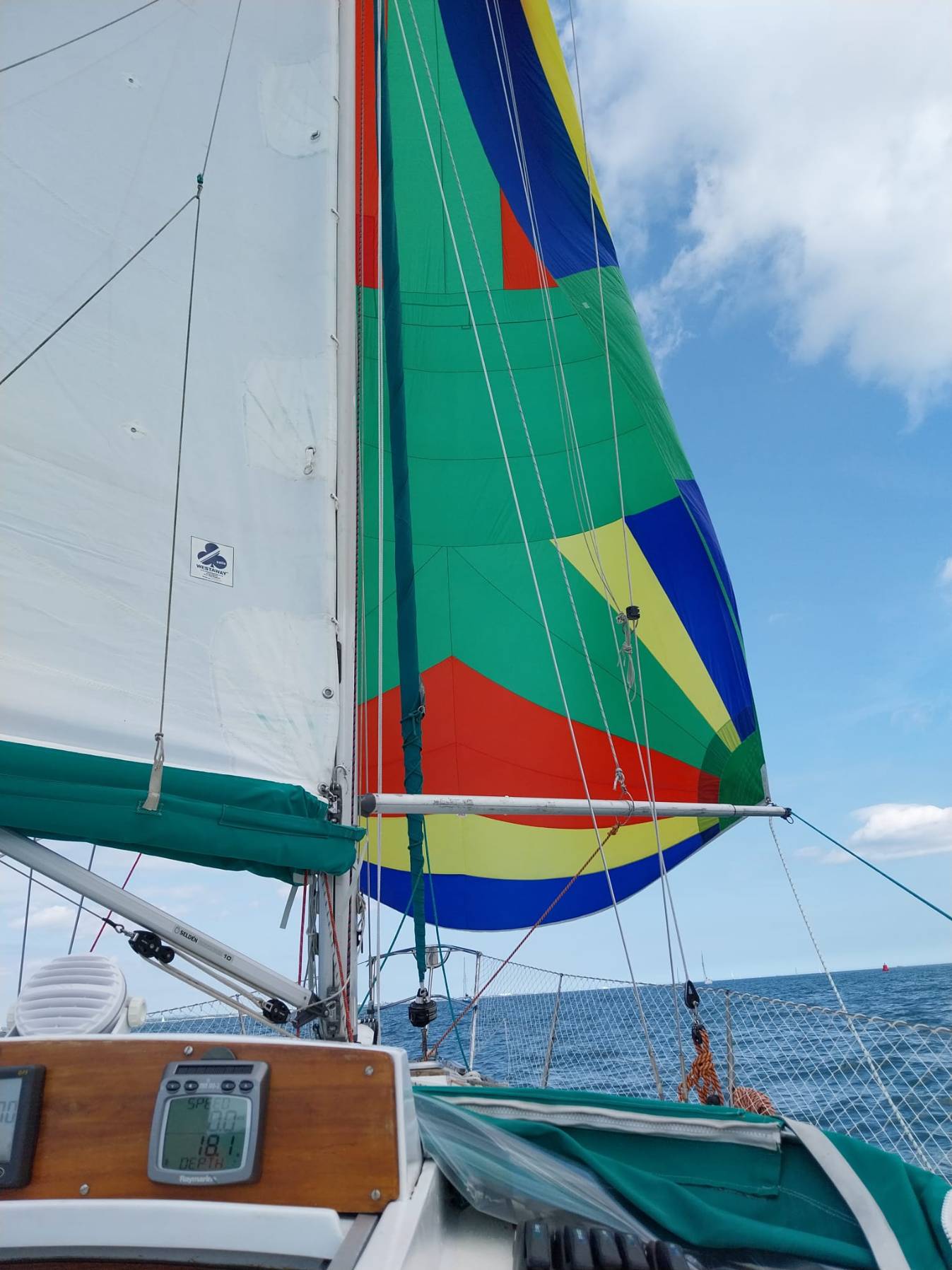 Voyage_42255AAF-37E9-4178-9FA6-1143C3AF7BD5