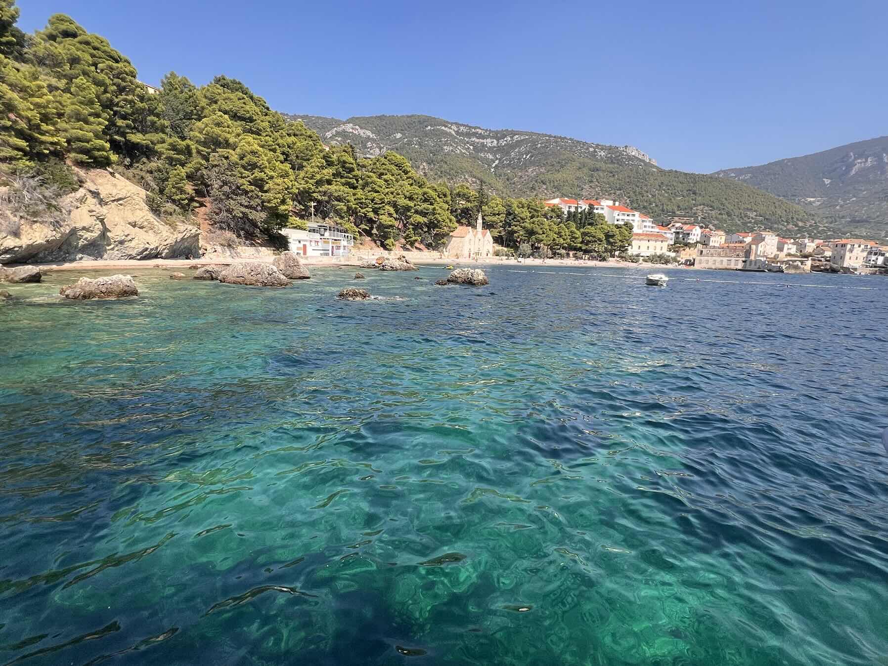 Otok Vis_C3BDB8B2-F7A5-4505-A06B-CE60BD093A1A
