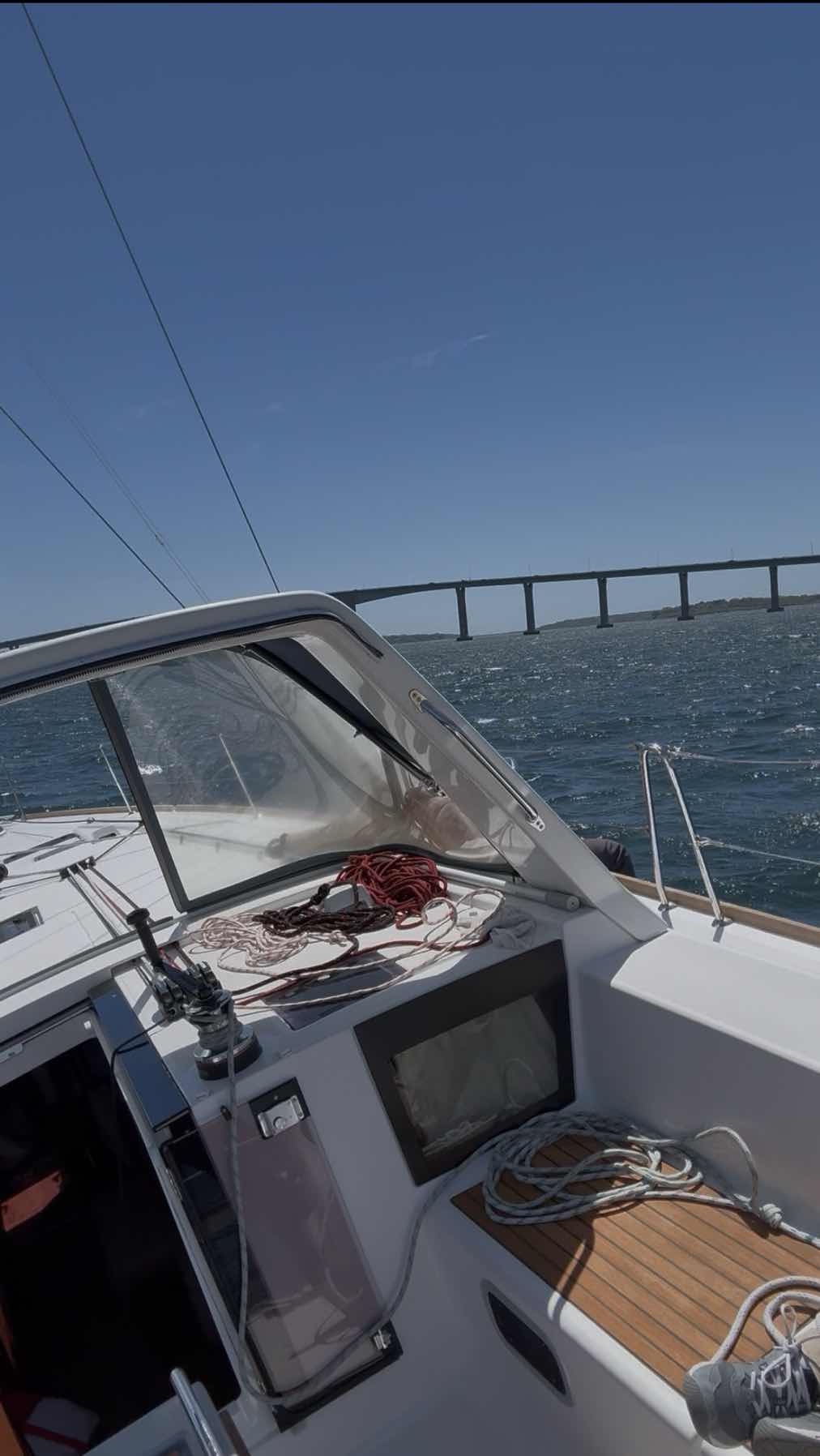 Aquidneck Island Race _B6F981FD-590A-4068-B09B-38459C613529