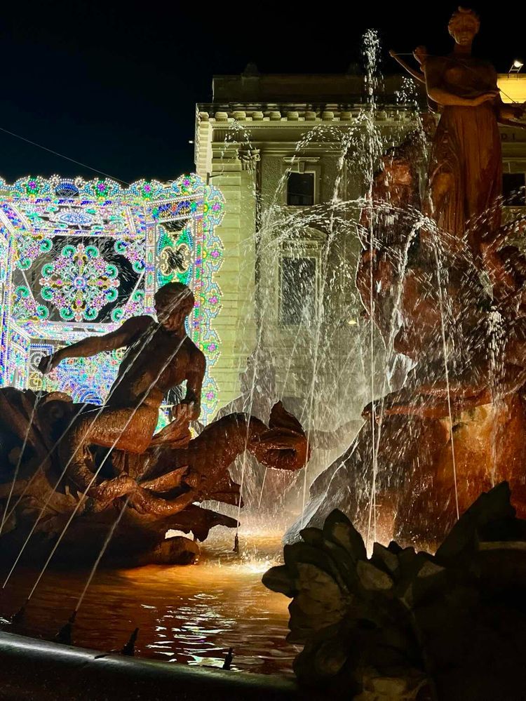 Voyage photo from Natale 2025 (Day Three)
( da Baia Arcile a Ortigia)