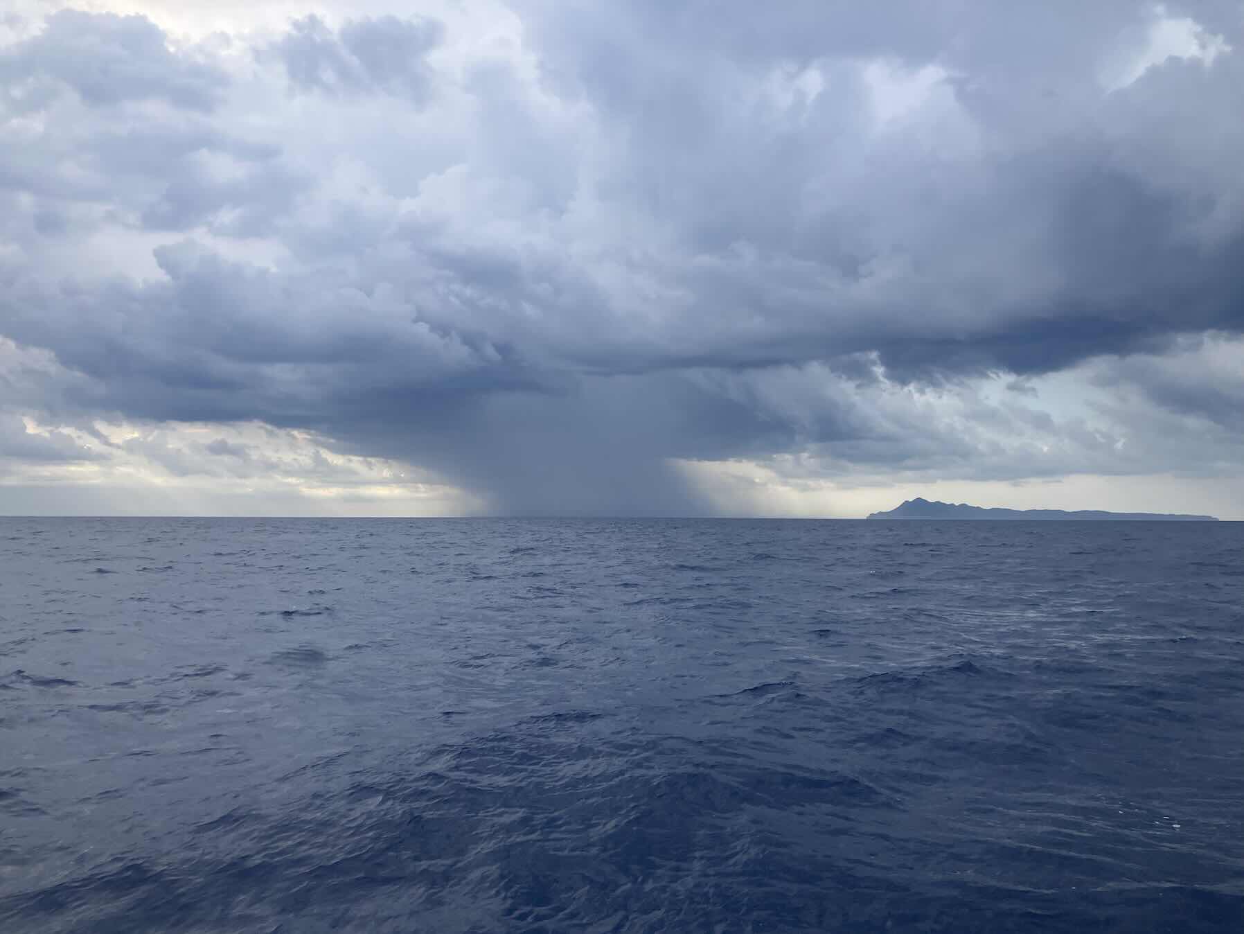 54 knots gust_A1C15FB8-FC81-49E0-9639-3E30959D39D5
