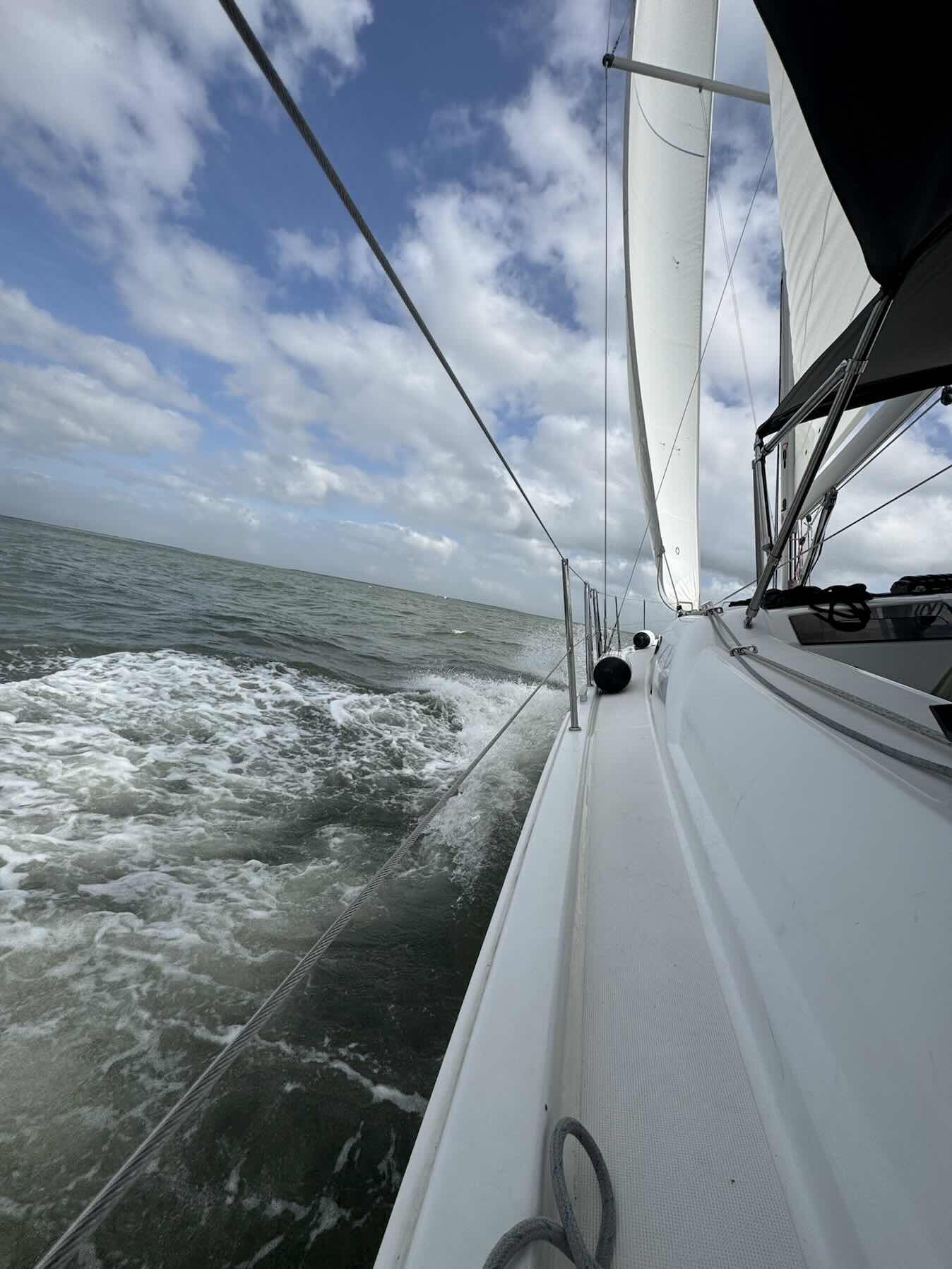 SCA VET/FR Daysail_FB30120B-F965-46E3-B5CE-44D6D83206B4