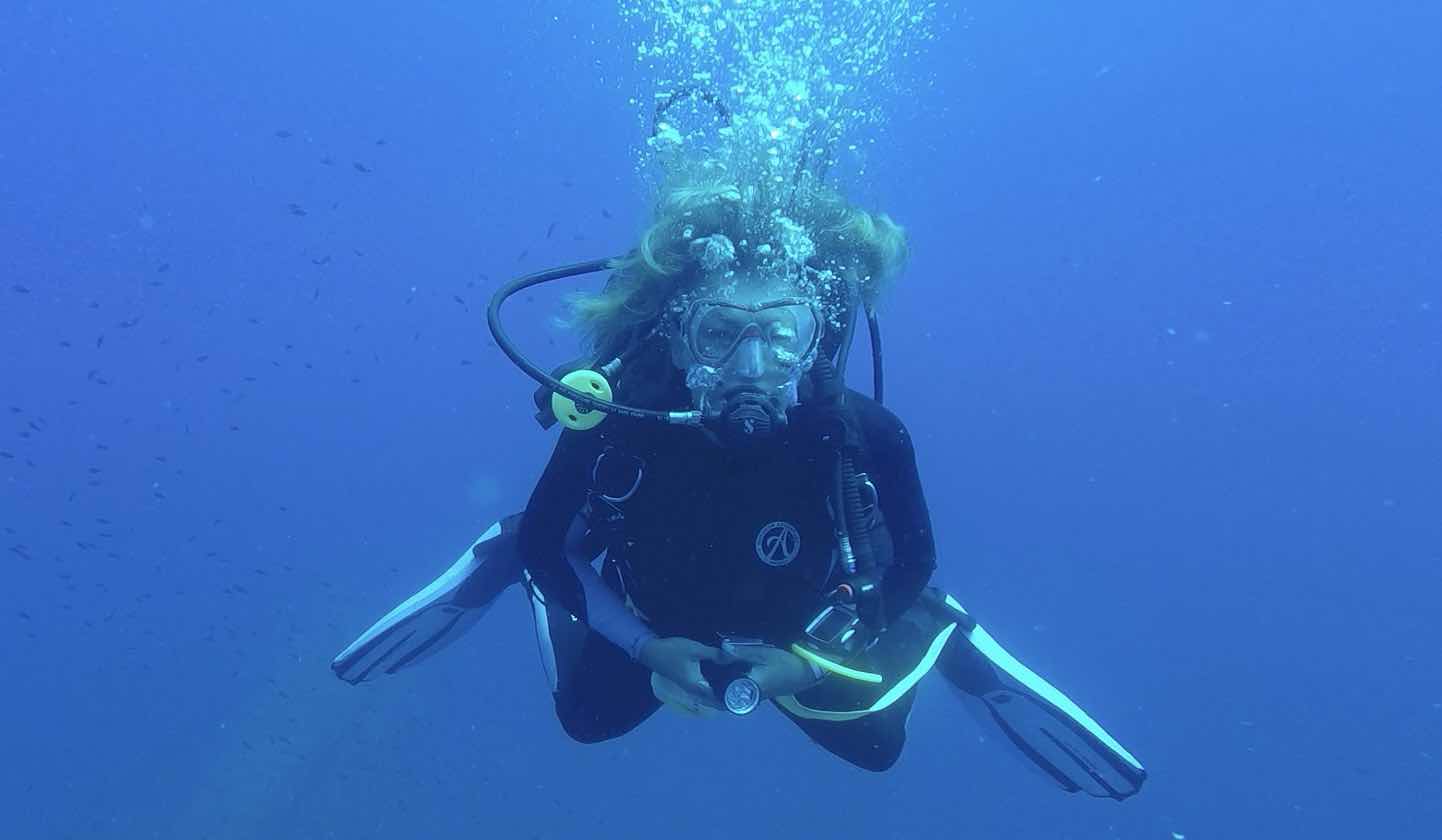 Dive the Platform_CEF5D0B7-C19E-44D0-A820-86E469E0A4D4