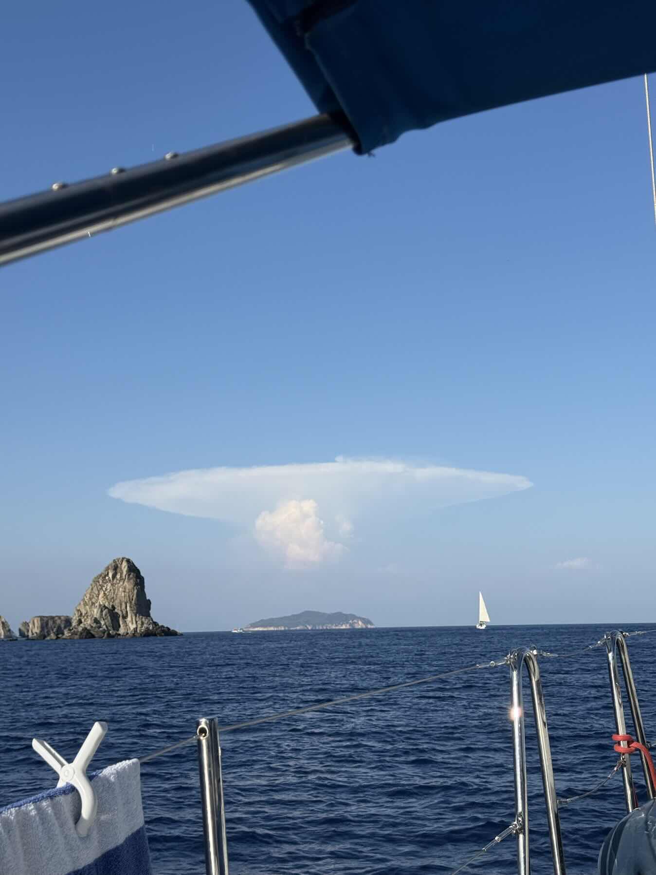 Ponza_4DB7E46A-251A-4F7B-9B37-C9ECDEB91CB3
