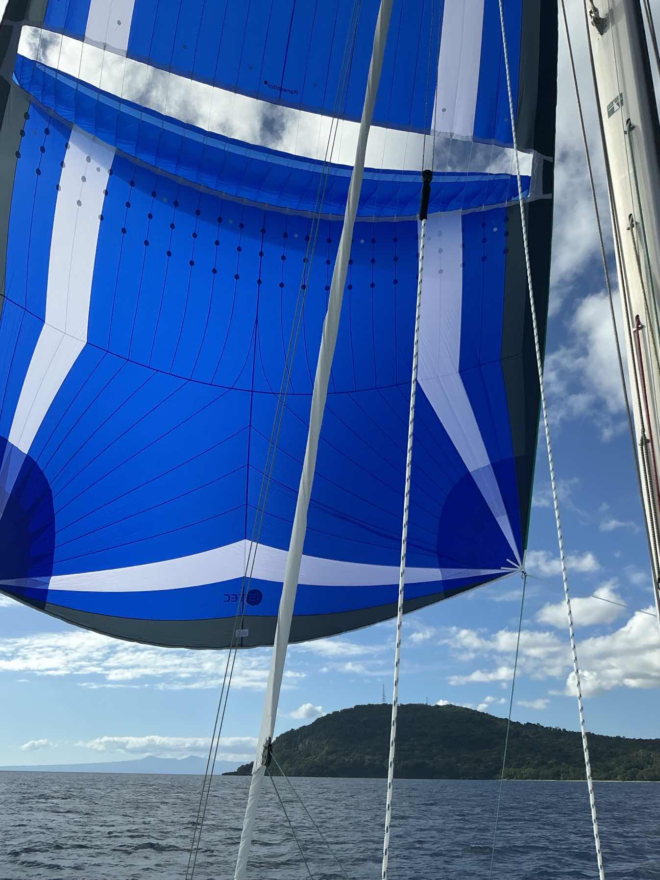 Vanuatu day sail #3 with ParaSailor_02E20D66-8FBF-4773-A413-9F7D1738A369