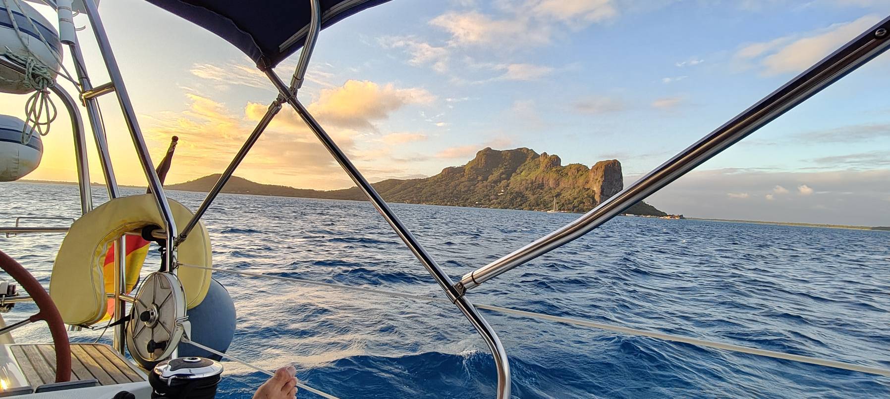 Raiatea to Maupiti _6B76E2F0-ED42-4474-B3E5-FAC17859414B