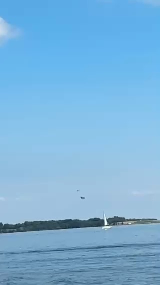 Super Light Wind_FB55C419-3068-42C8-8687-B64501C6B797