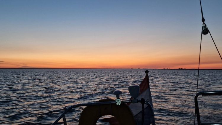 Voyage photo from Makkum - Stavoren, begin van de vaarweek.