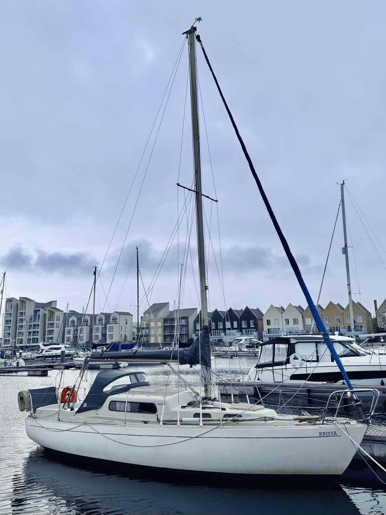 Bank Holiday Sail_09DAA9B5-15D9-4DEF-B75F-FF3187A88137