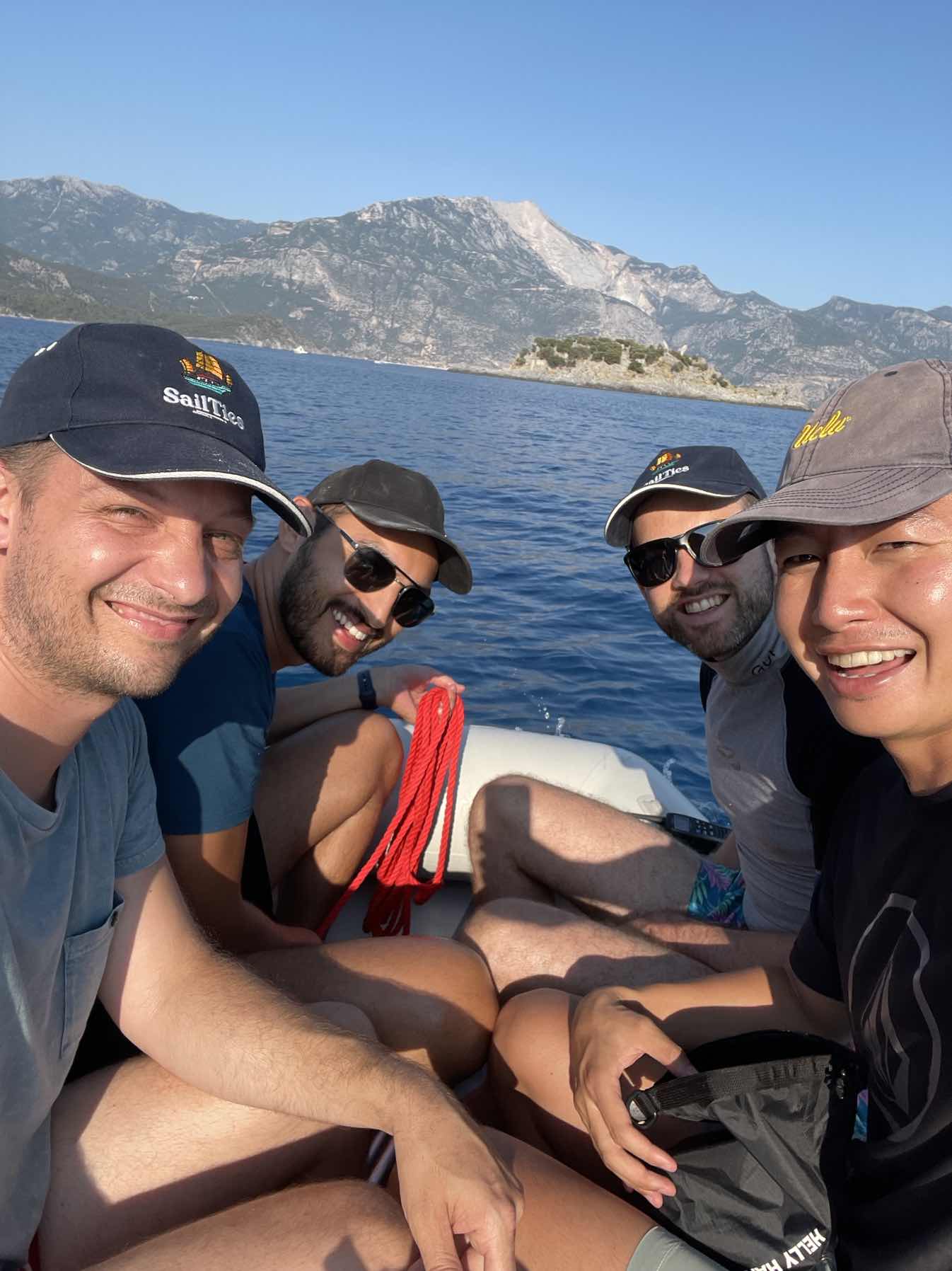 Sailing down south_CC33C7A5-41B8-43BC-928A-B829822023E6