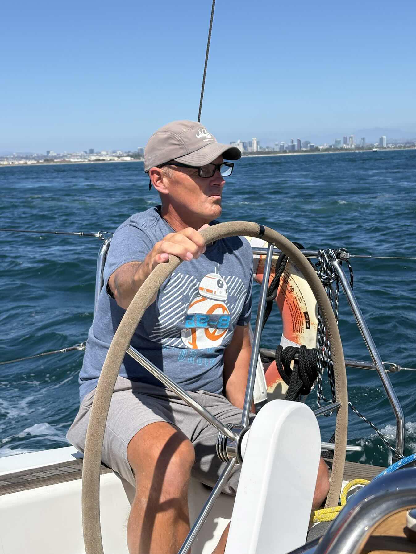 Sail w Beth - Nice Temps and Decent Wind (11/116)_4CBC8228-AEBE-42C1-985D-5C88EEF054AF