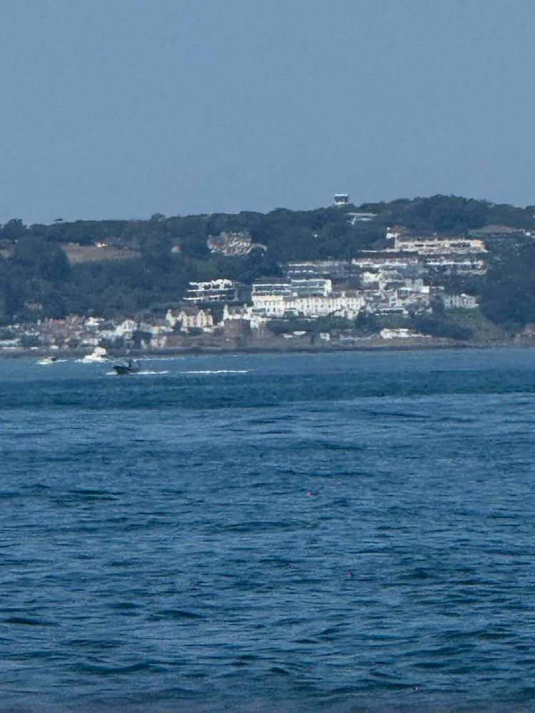 Voyage photo from St Aubin - Demie and far East then La Corbieré Psyche trip and Snowgoose rescue
