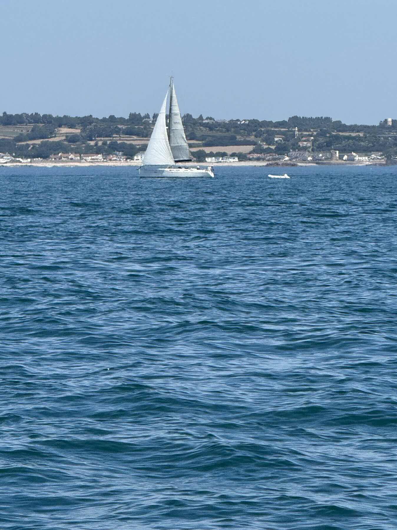 St Aubin - Demie and far East then La Corbieré Psyche trip and Snowgoose rescue_AAD24D7A-A2AD-4B5B-8A79-ECE0DF93888A