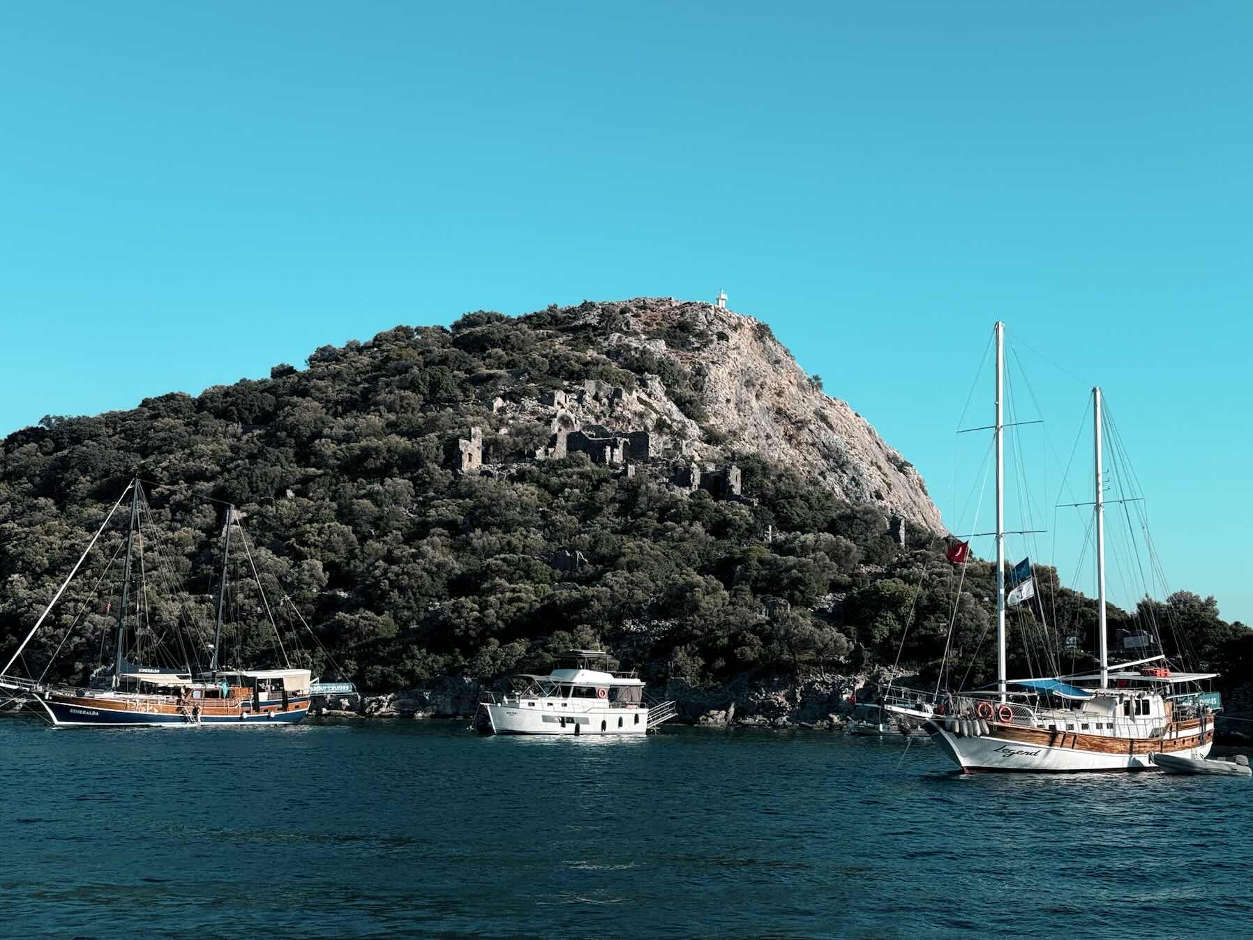 Küçük Sarsala Koyu - Karacaören_A8BA4C38-B3C3-4D4E-933E-26720F04182A