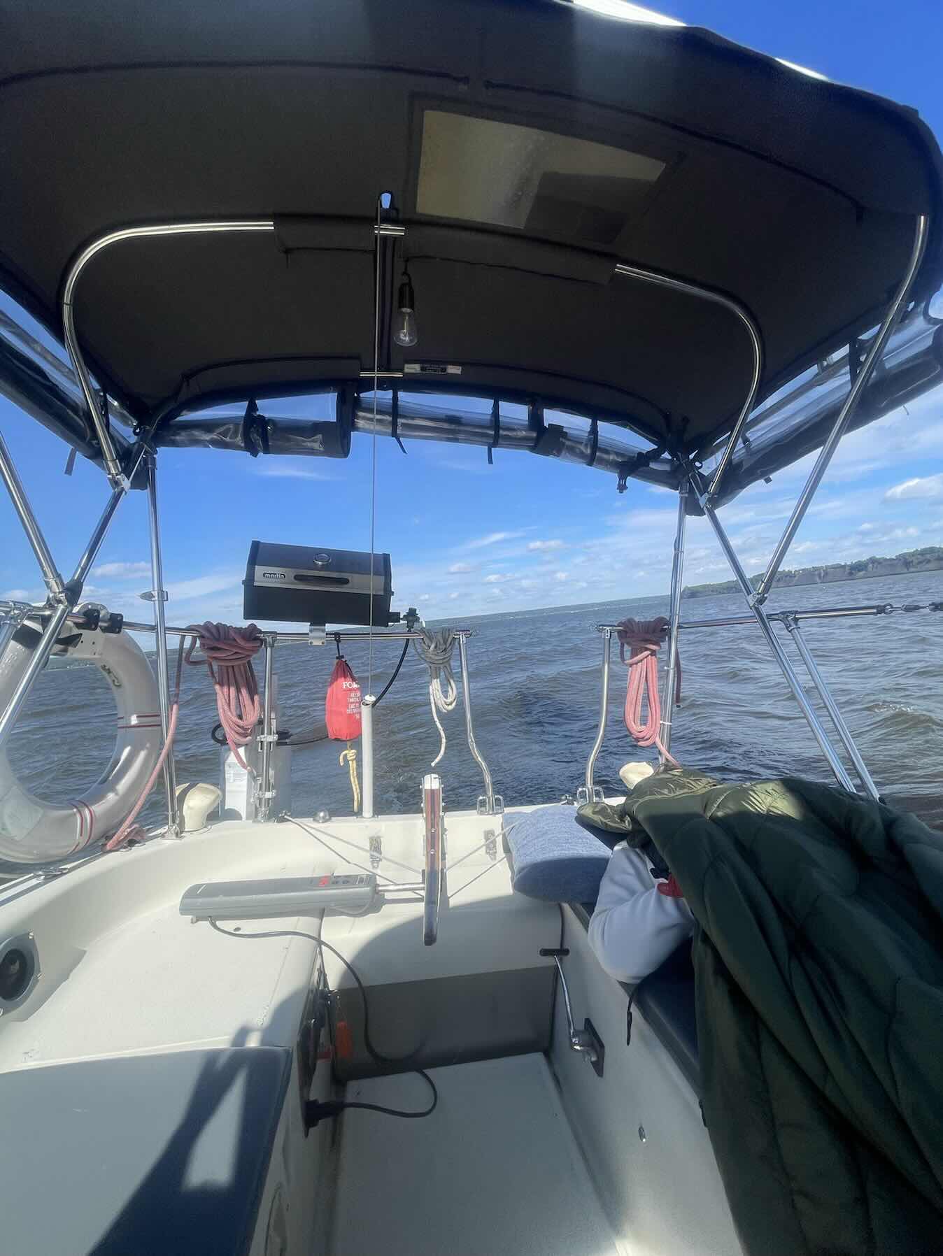 Afternoon sail with Elsa_0FBEC4DD-C898-4C1A-B180-70171FD7B046