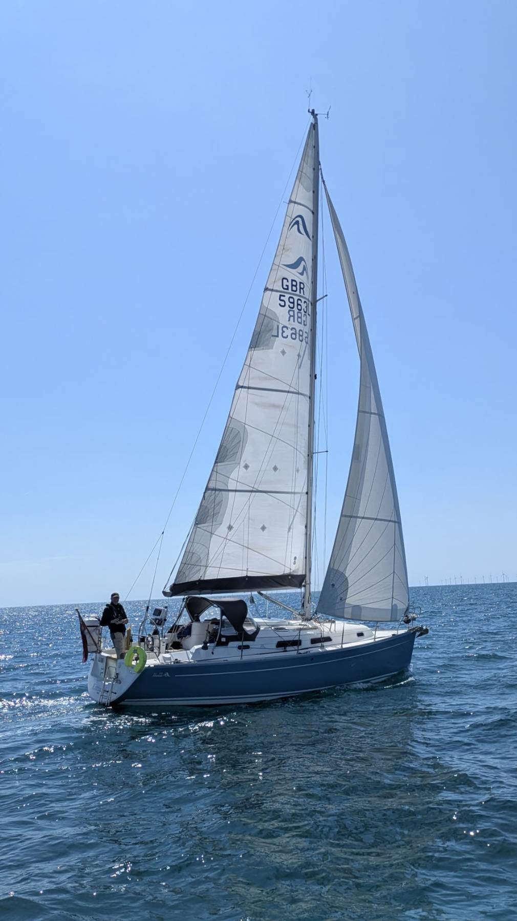 Kittiwake with Peter_59FB0382-C98A-419B-AEA9-C35FD20C73E1