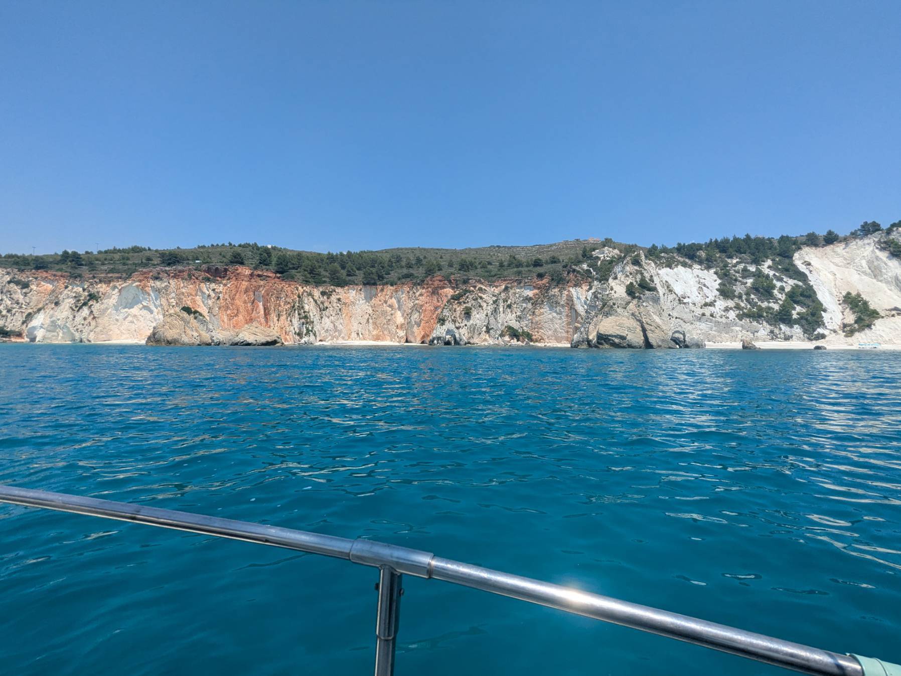 Ai Helis Beach To White Rocks Bay_0B14DCD9-837C-4077-8235-D28C36F50877