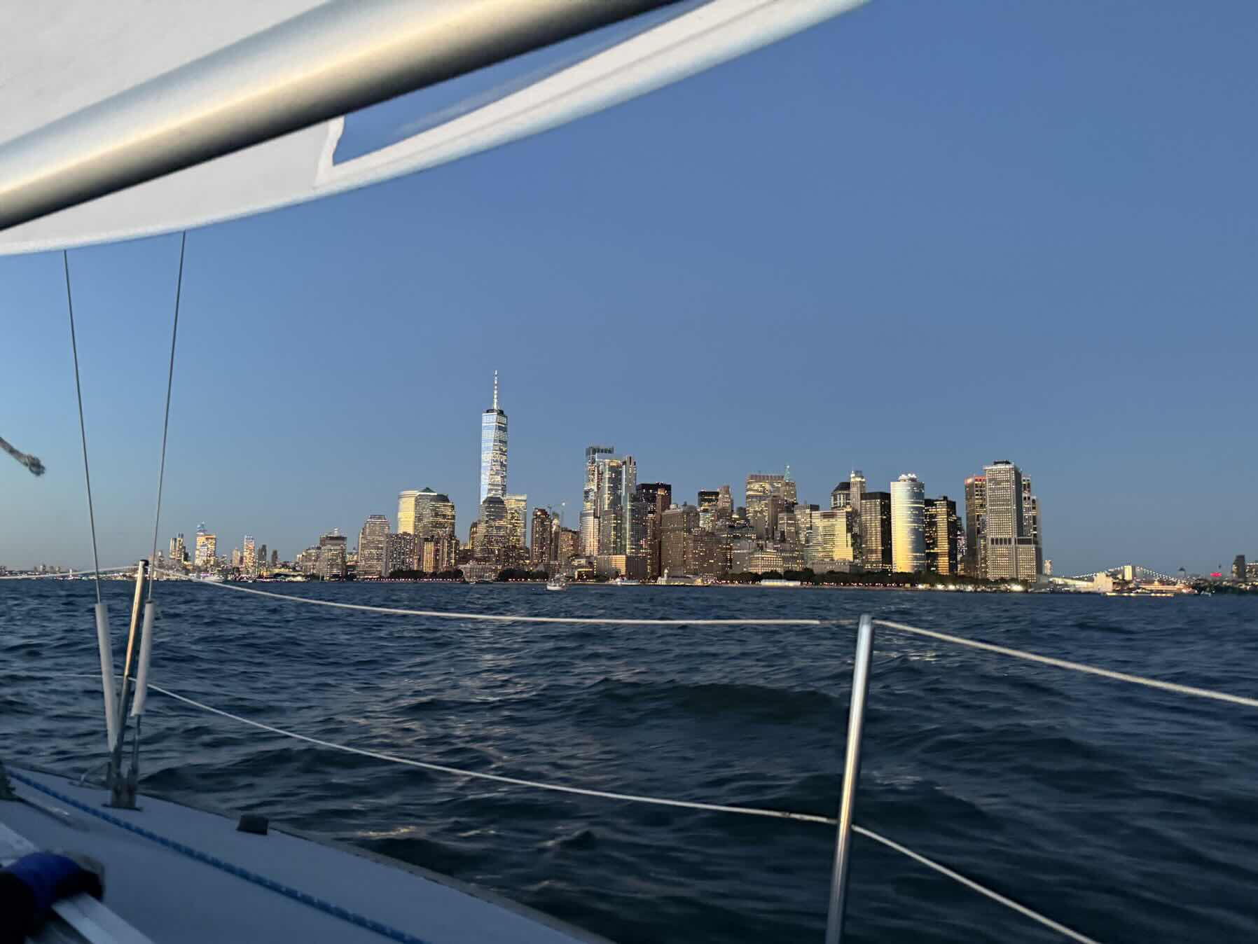 evening sailing ⛵️ 🌆_0D646917-105C-4D2F-AA0D-80F119EF005B