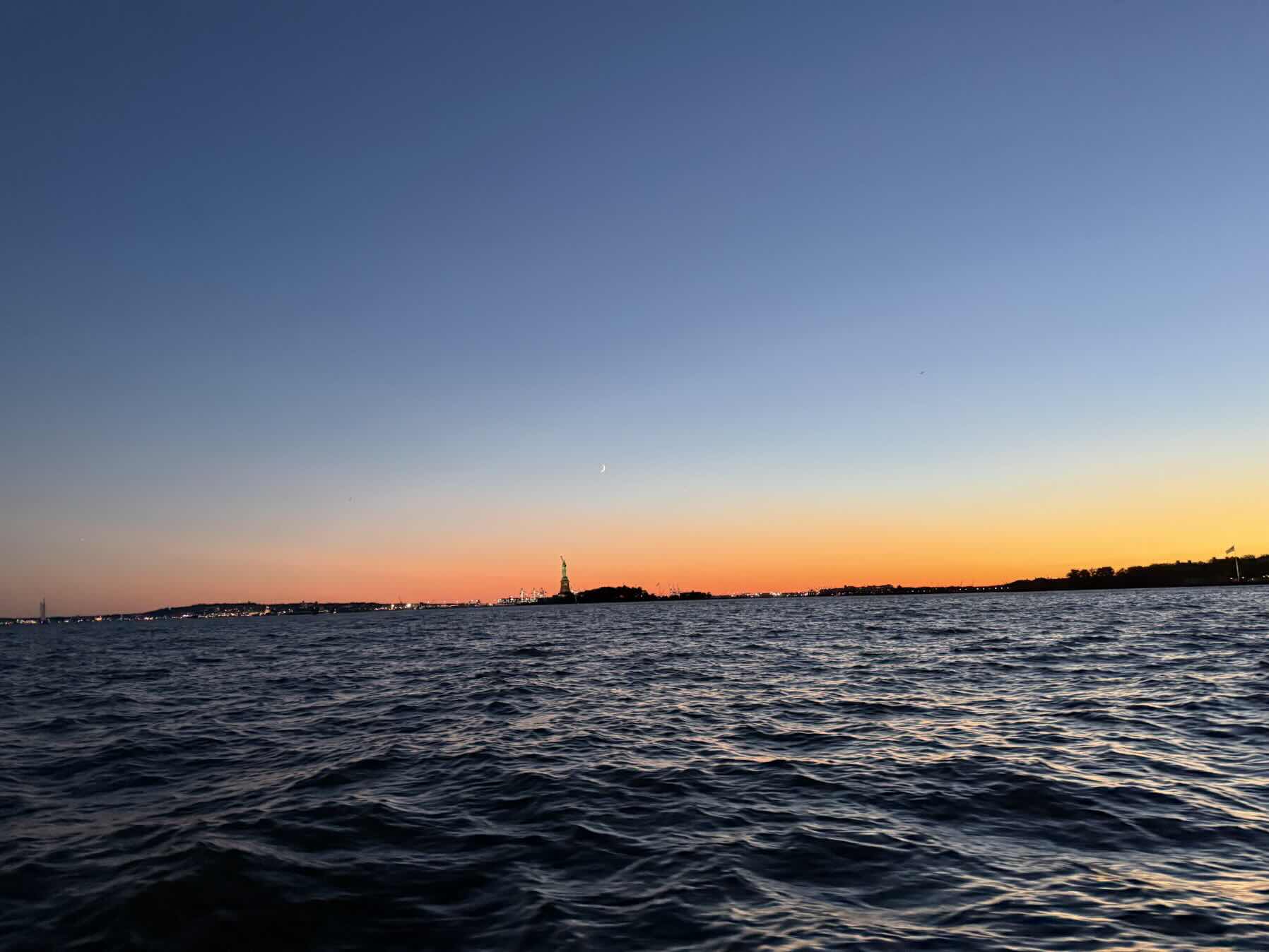 evening sailing ⛵️ 🌆_3F48F33B-0938-472B-BC87-458C8EB42719