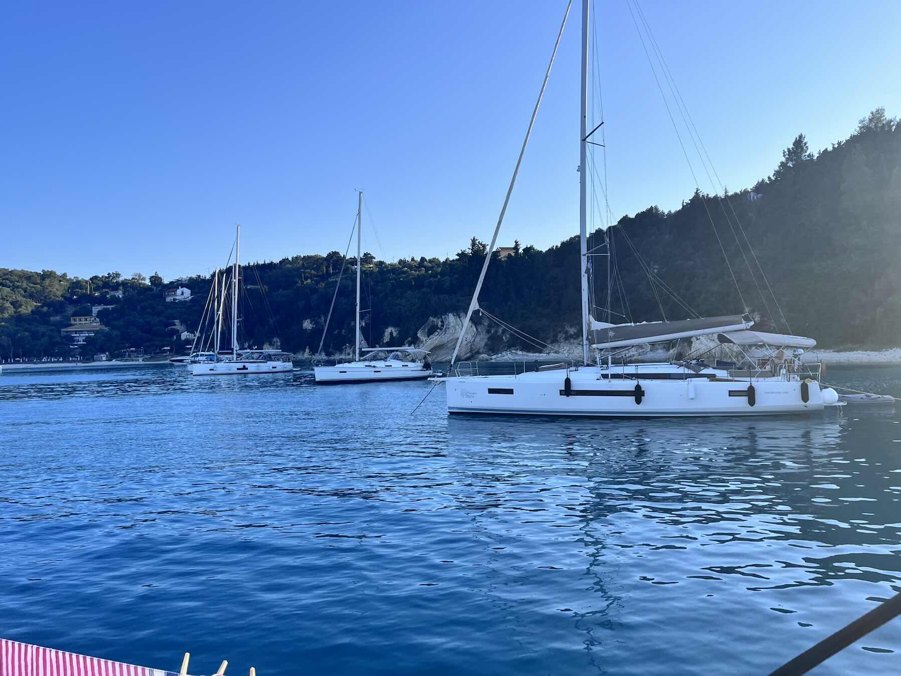 Tacking & trimming - to Paxos_7E00DAD2-5958-4B55-AFE5-397D9DAE39F7