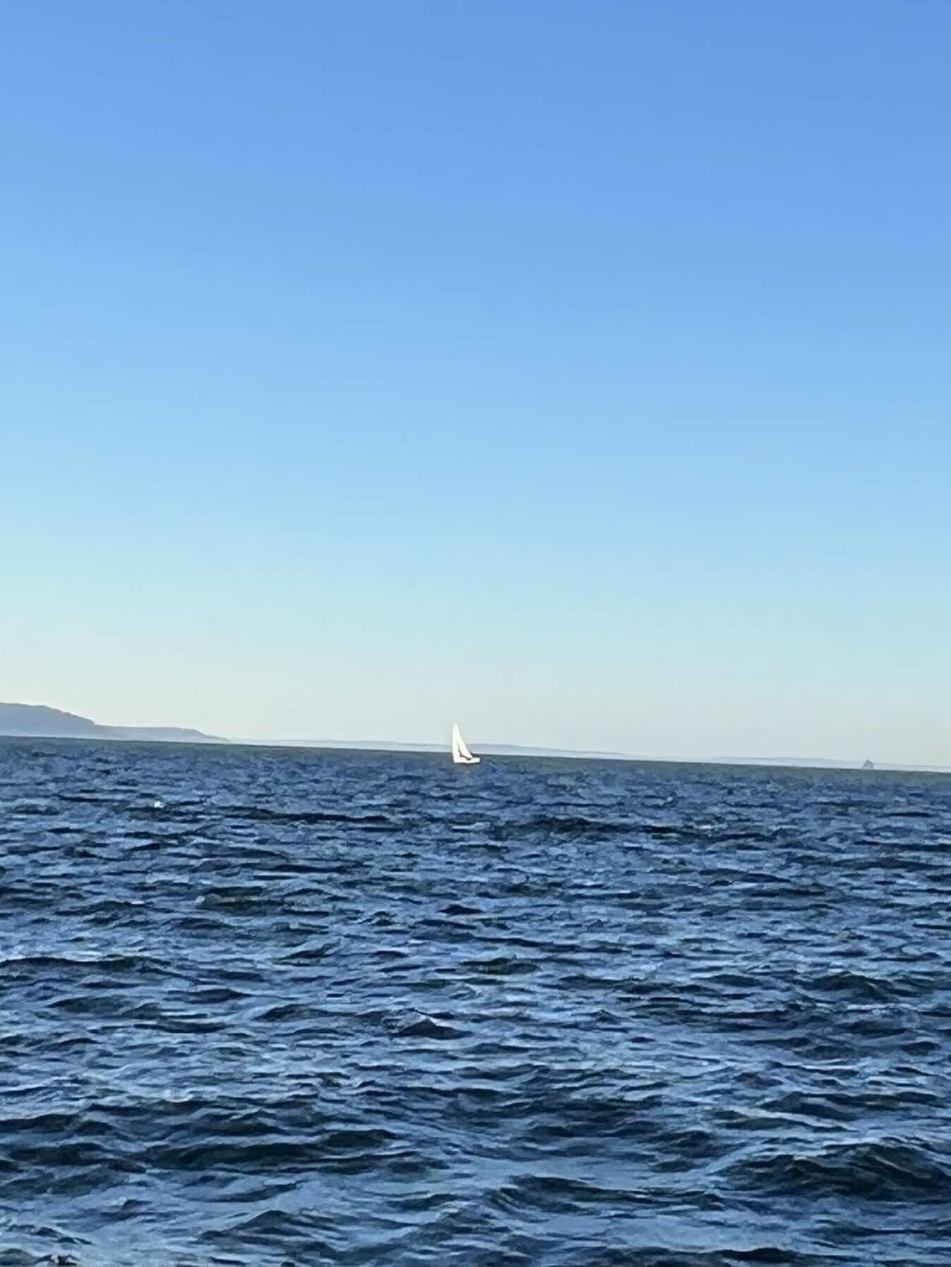 Voyage_28E9C083-6C05-4402-82E7-3E0F1F1E545E