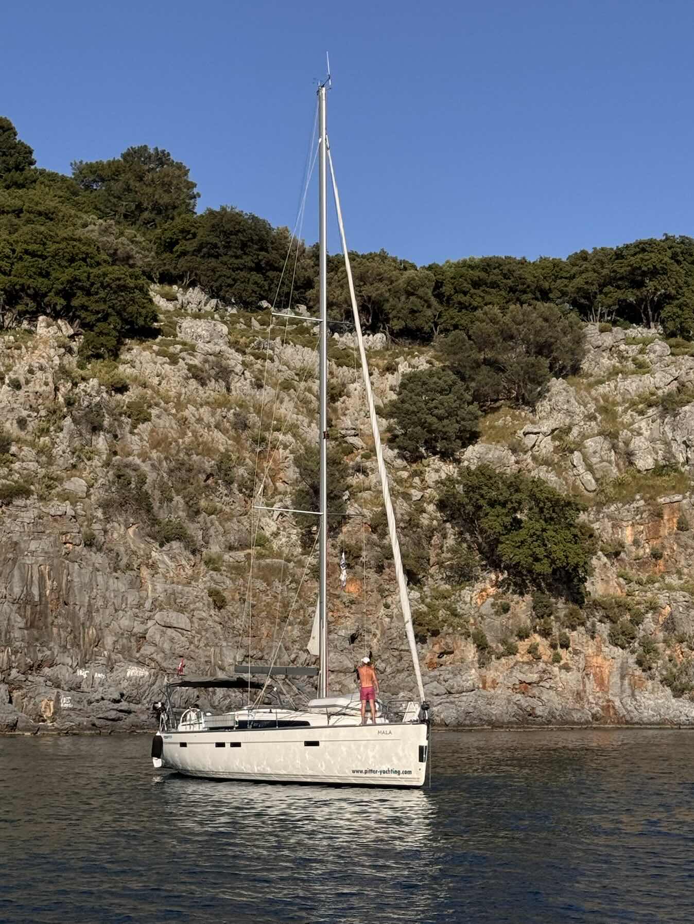 Voyage_C08FA668-6D20-4938-B7F8-515257D1DFF5