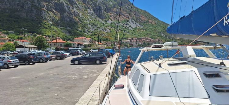 Voyage photo from Mussel Farm to Risan for docking and shopping
