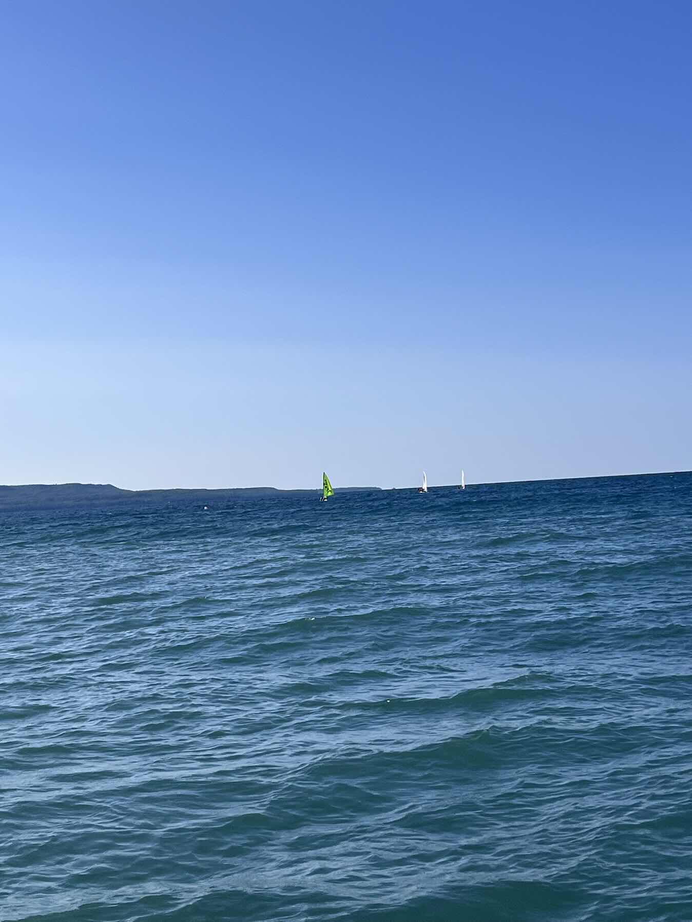 Upwind~Downwind_A6C07351-36A0-4C25-ABBD-1A73E6833DC4