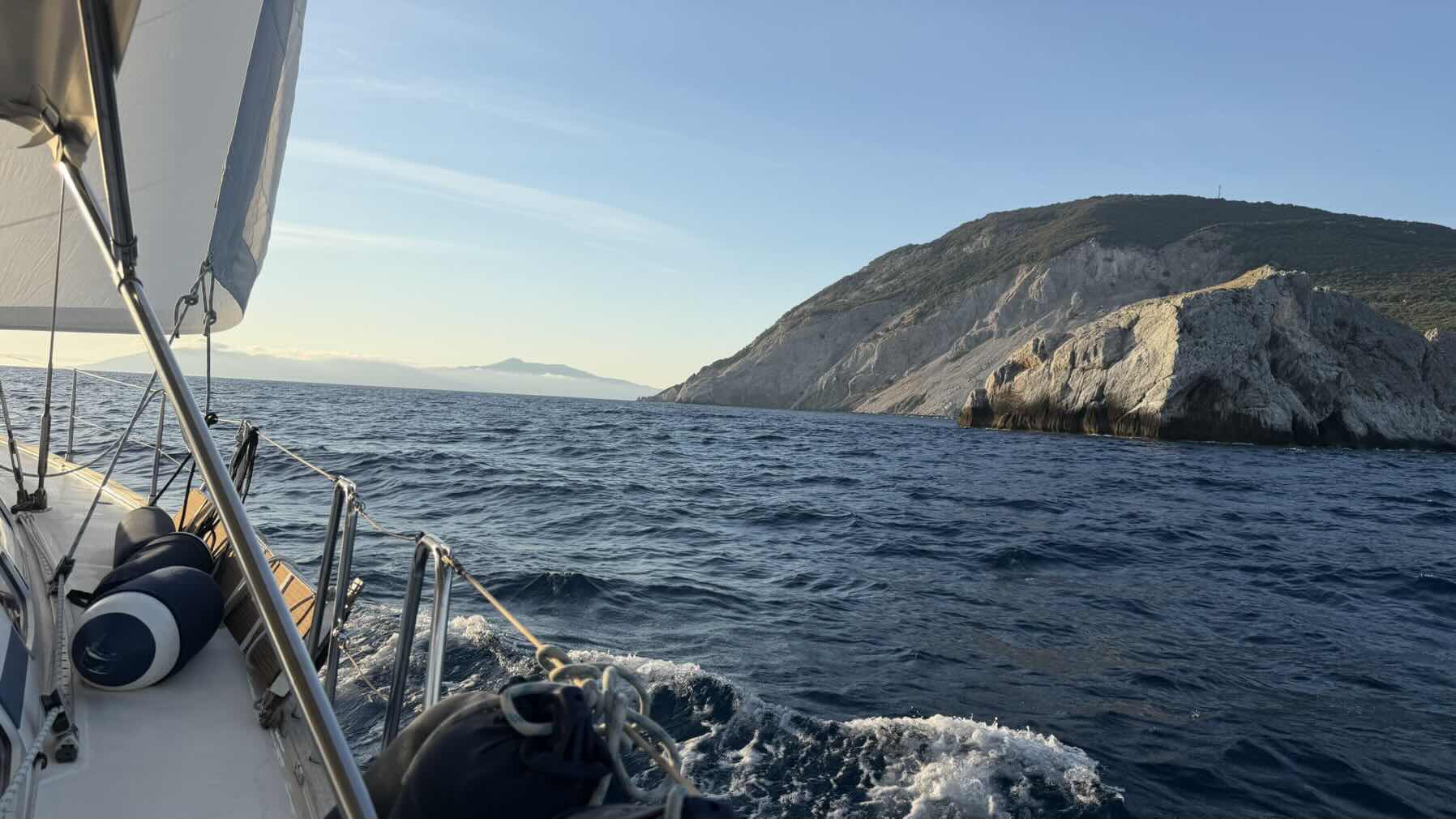 Voyage_E2092DE3-9F36-43C8-8B92-97076CF28440