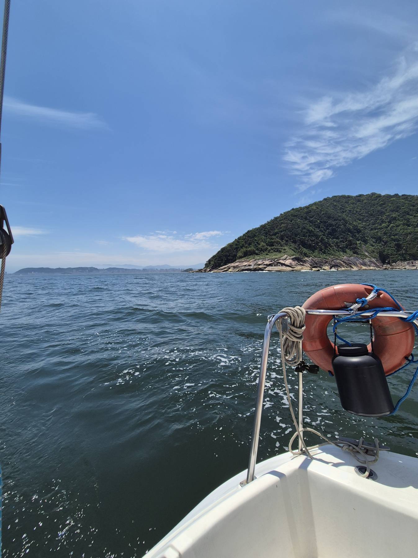 Voyage_8A4F3656-13DA-4CB1-891D-8EA0C7732668