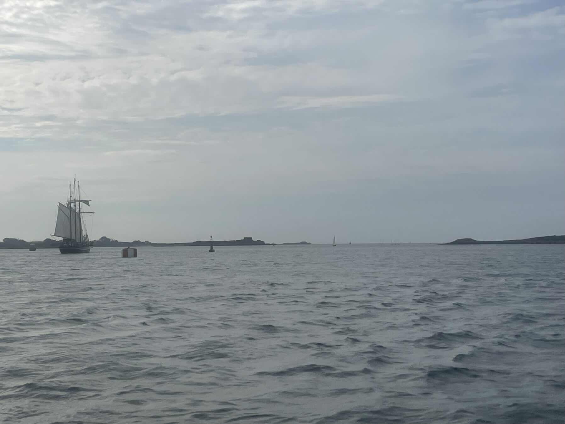 Roscoff inside Batz_45A42C59-BF64-4742-A2AF-88A6F9865FCE