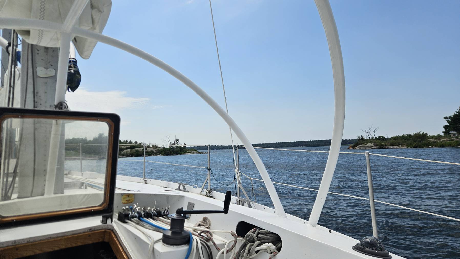 sailing all the way between the islands_4E1E7C88-A4B1-4865-B24D-41E5B0C35F7A