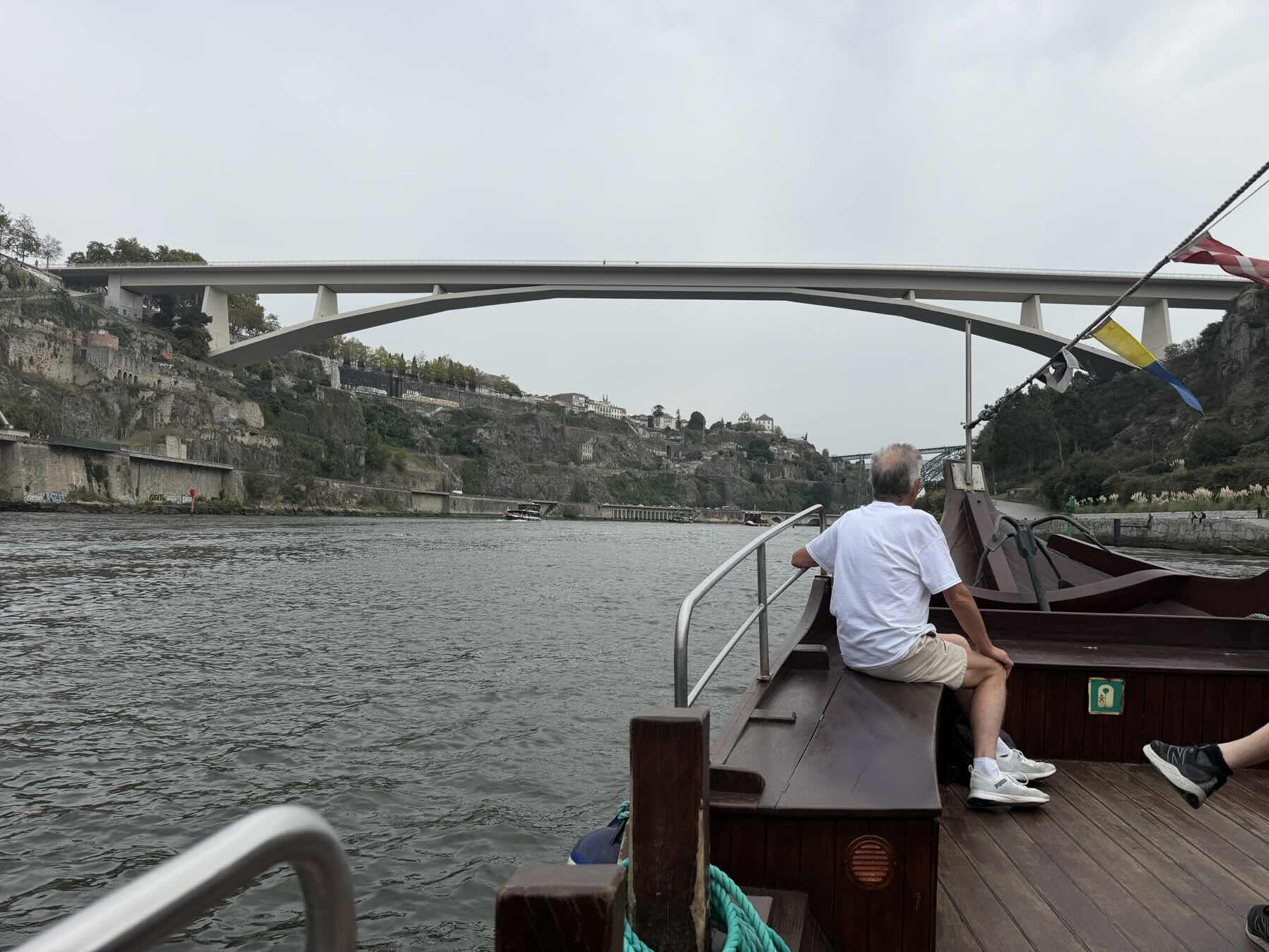 River cruise_670C2C0E-C621-4386-9672-AE6BD3D2B402