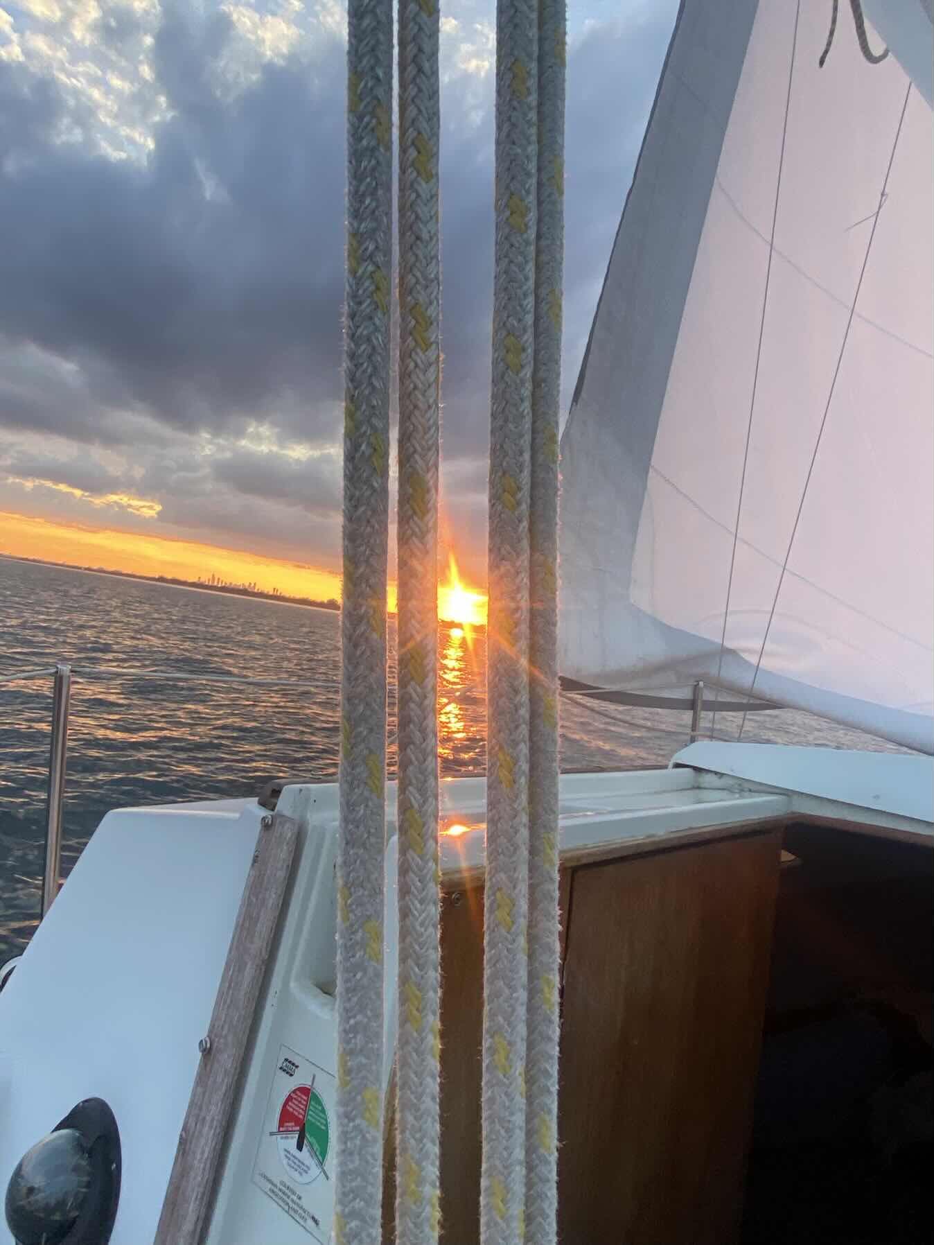 Mimico sunset cruise _9BA63173-00D0-4572-84BD-08469D48236E