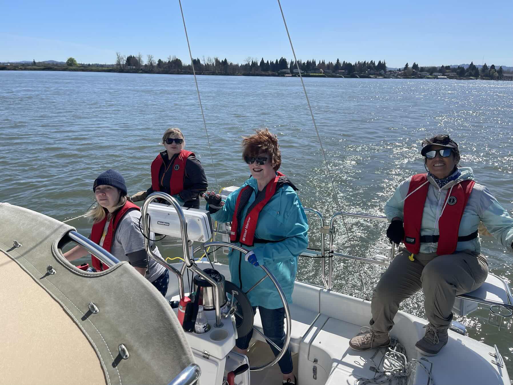 Busy sail plus MOB practice_0ACE9F28-6DE0-4845-B5D5-DBCDA03B1BDF