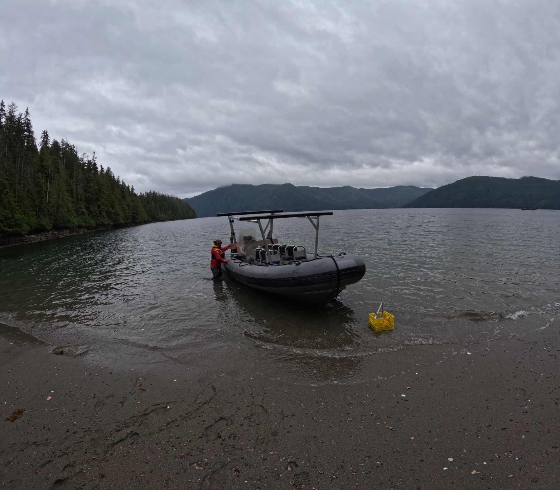Louise Island zodiac tour_8606BD49-5F6B-41D5-BA73-684CAA6AA6D9