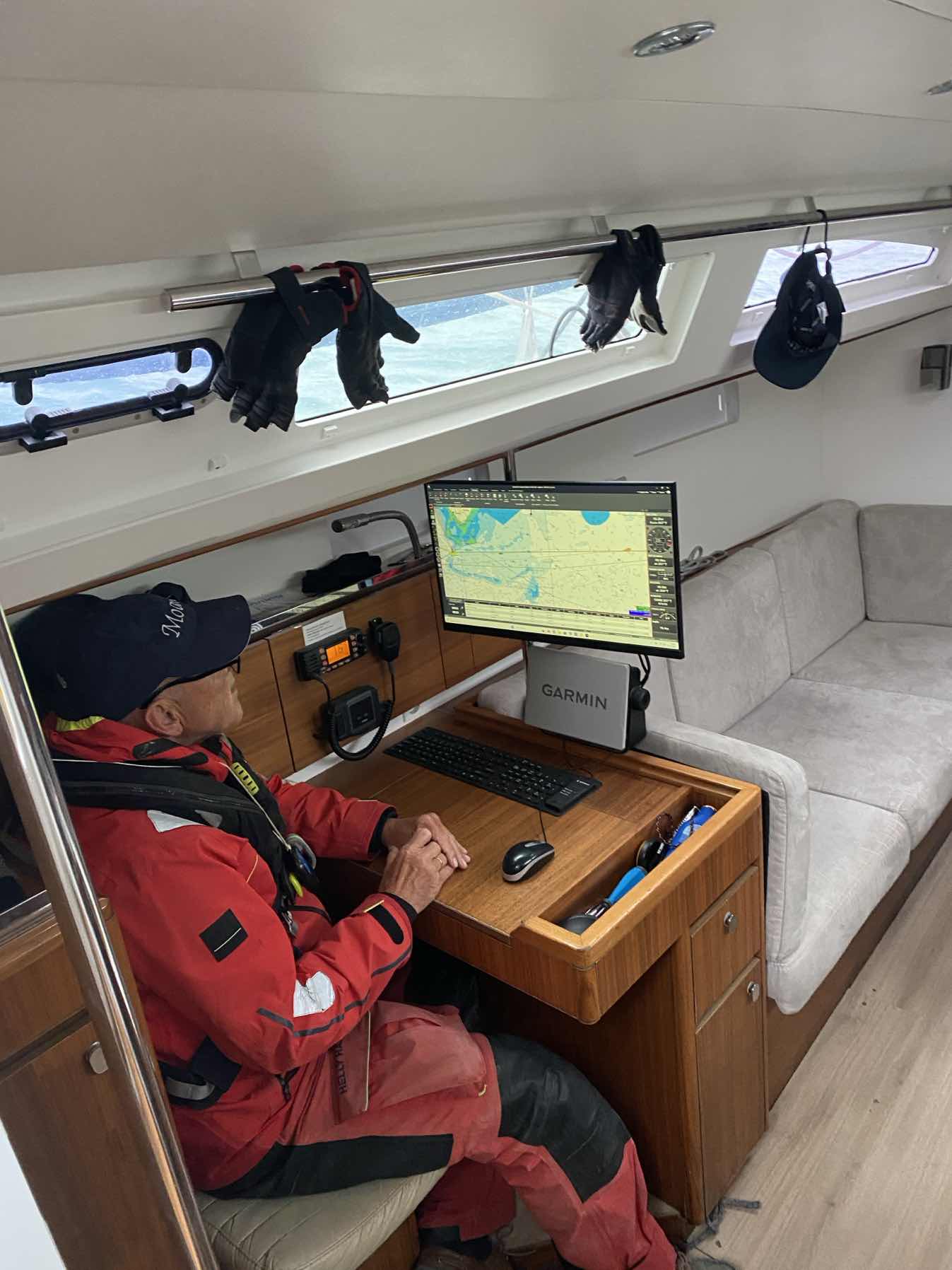 Delivery Scheveningen-Cowes_CB69BD3A-ED97-434A-BF24-1B19BD8D0DED