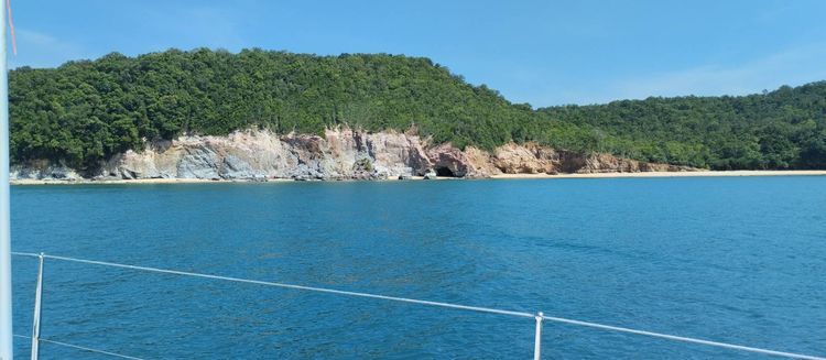 Voyage photo from 🇲🇾 Telaga to The Red Rock Beach - Rebak