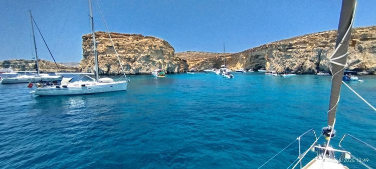 Voyage photo from sail boat charter families with kids
