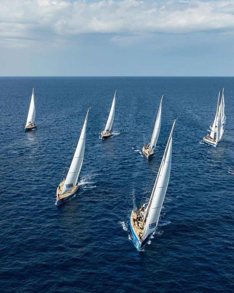 Voyage photo from Clipper Round the World Yacht Race 25/26